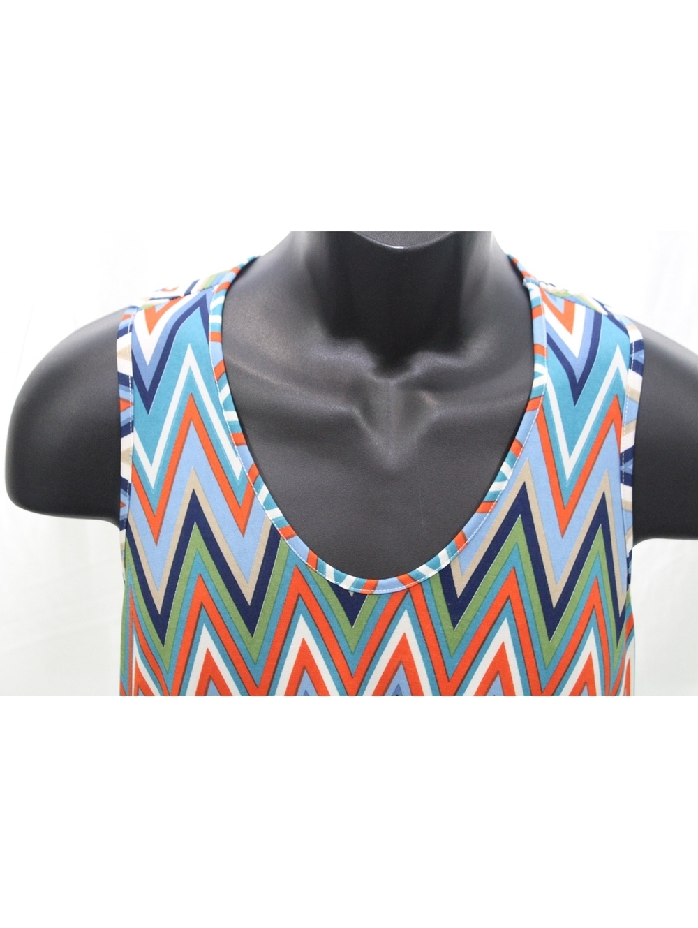 Everly Grey Womens Maternity Racer Back Tank Top Scoop Neck Shirt Zig Zag Medium - Picture 5 of 8